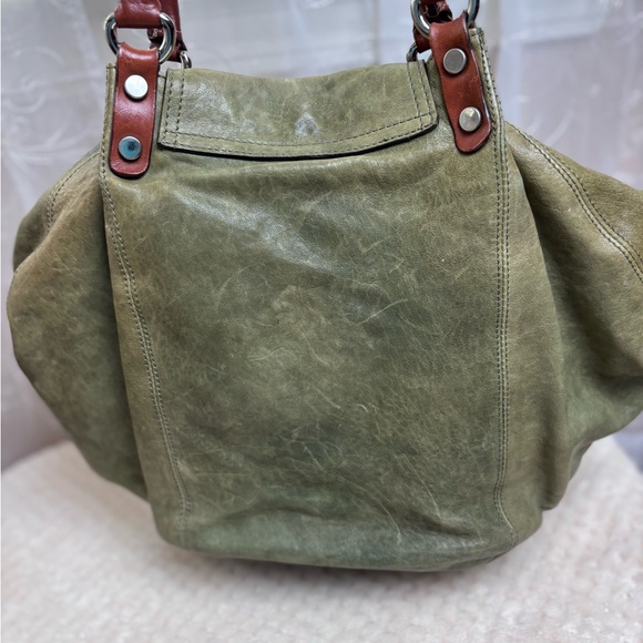 Sundance Olive Green Distressed  Leather Hobo Shoulder Bag - Picture 5 of 15